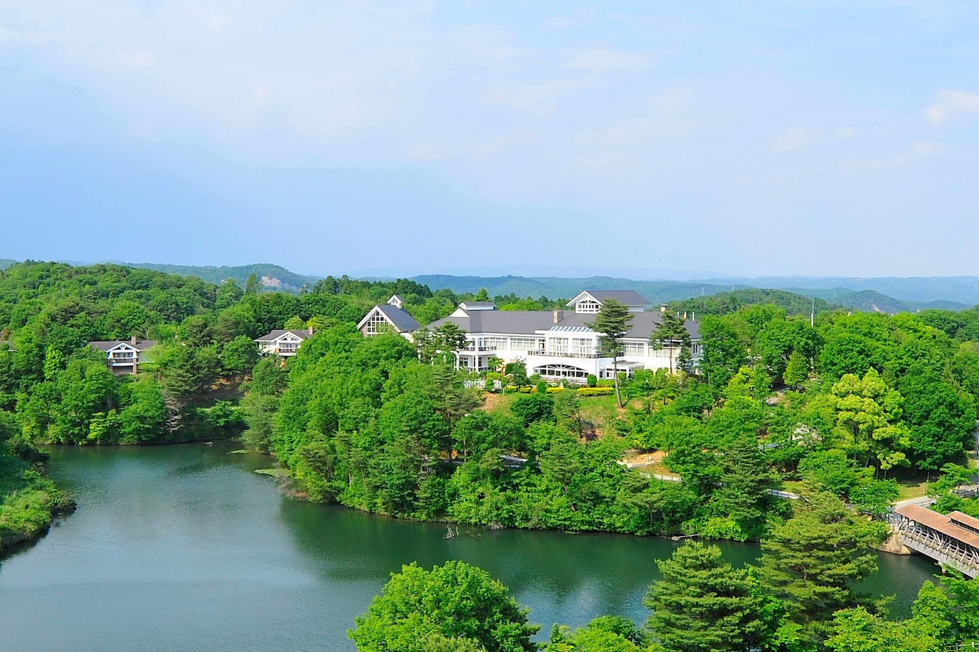 Forest Hills Garden Mihara  Bagian luar foto